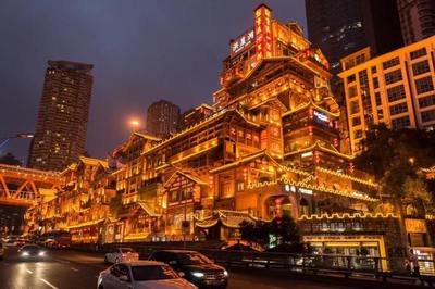 國(guó)內(nèi)夜景&ldquo;最美&rdquo;的三座城市,重慶僅排第三,第一名副其實(shí)